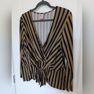 No Boundaries Women's Size XL Black and Yellow Striped Peplum Blouse